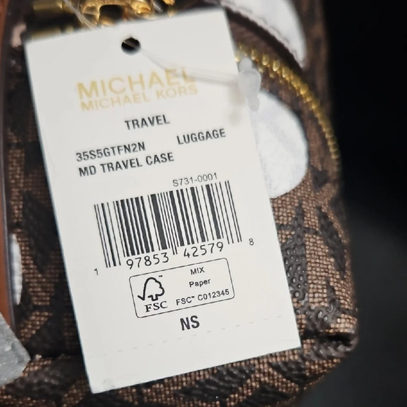 Michael Kors Brown and White Travel Bag - Picture 3 of 8